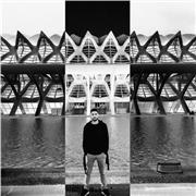 Estudiante, multilingüe 
Puedo enseñar ingles, francés y árabe.
Clases con conversaciones para aprender y practicar